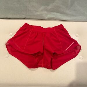 Lululemon Hotty Hot Shorts - 2.5”
